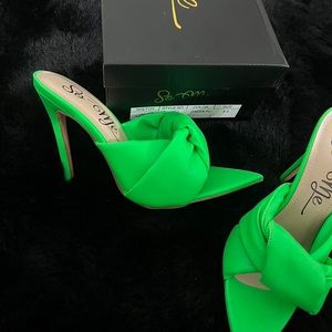 Green heels. Worn once. Size 5.5